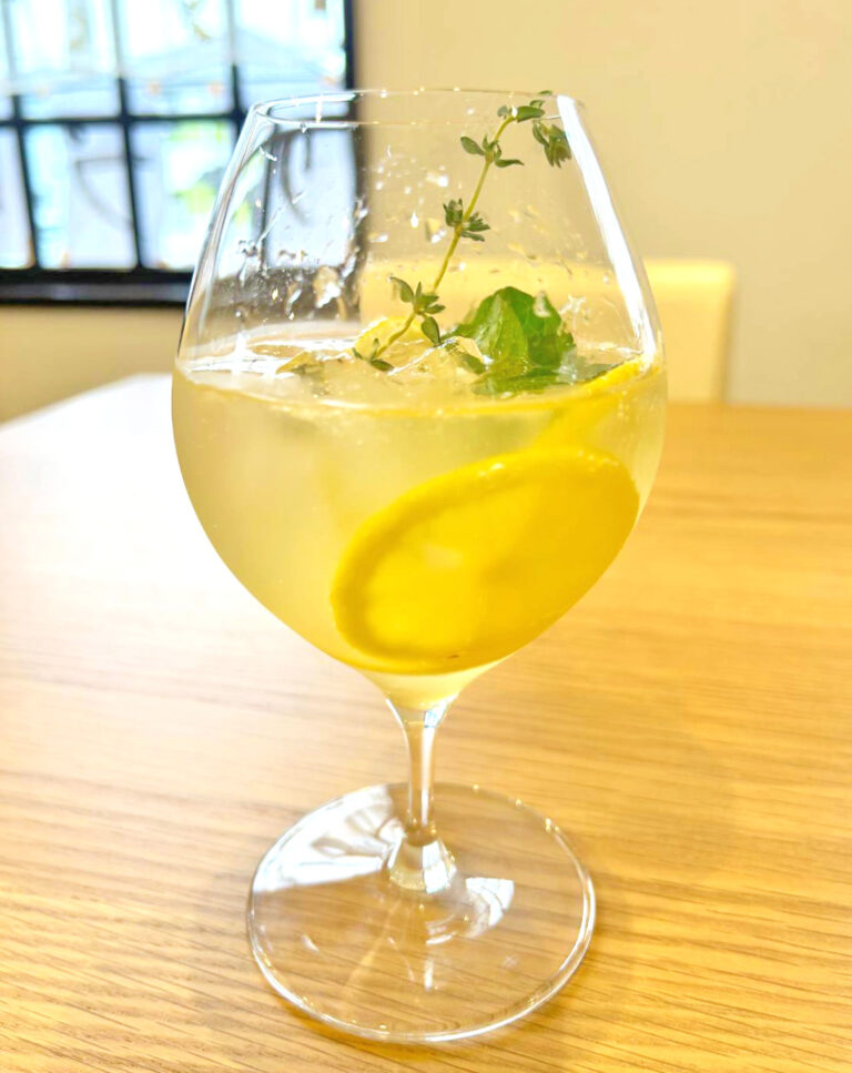 飲み物写真:はちみつレモンスカッシュ
